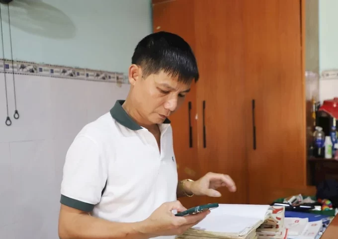 Xem xét không bố trí công việc cho cán bộ nợ tiền ăn, văn phòng phẩm kéo dài suốt gần 10 năm