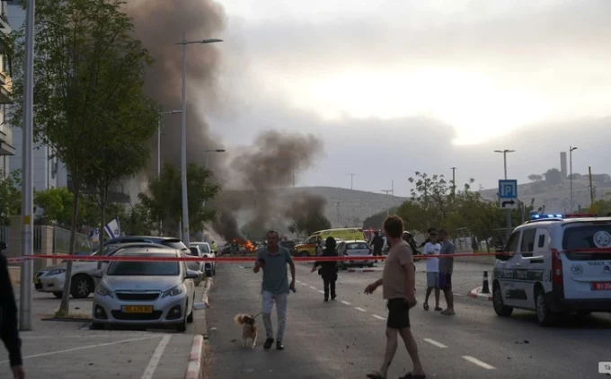 Iran phóng tên lửa mới; Israel thủ tiêu 10 nhà khoa học hạt nhân Iran bằng ‘vũ khí đặc biệt’