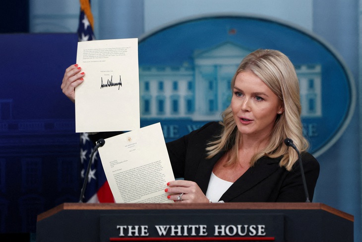 Ông Trump công bố áp thuế từ 25 đến 40% lên hàng loạt quốc gia từ 1/8