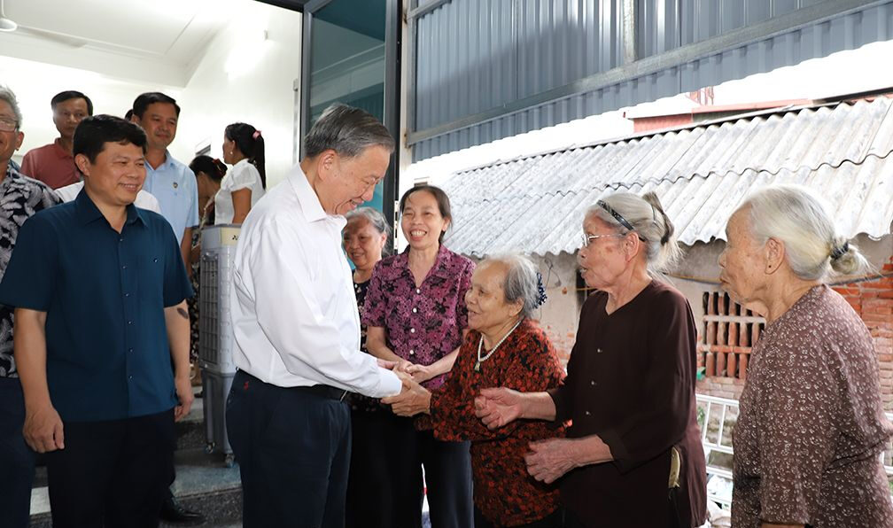 Miễn phí khám sức khỏe từ năm 2026: Để người dân không phải “tái nghèo”