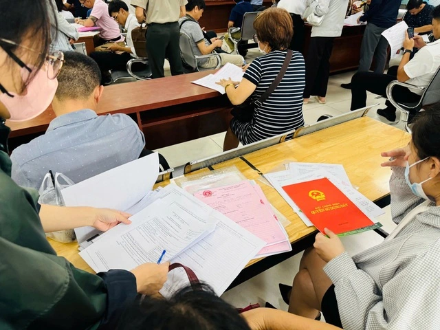 Đánh thuế 20% chuyển nhượng bất động sản: Làm sao đánh trúng “đầu cơ” – khai gian “hai giá”?