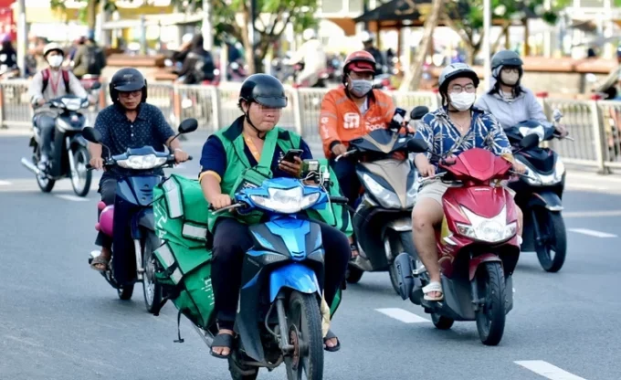 TP.HCM hạn chế xe xăng sẽ bắt đầu từ ai và khu vực nào?