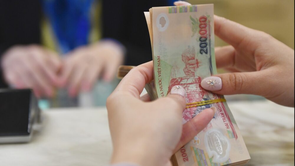 TP.HCM, Hà Nội điều chỉnh lương tối thiểu theo địa giới hành chính mới