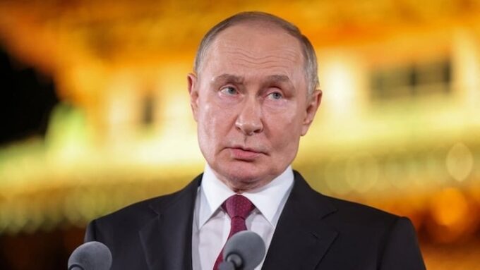 Tổng thống Putin tuyên bố sẵn sàng đàm phán kết thúc chiến tranh Ukraine, nhưng không loại trừ biện pháp vũ lực